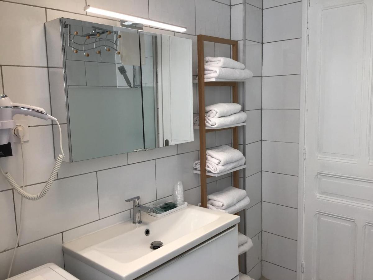 Appartement Lumea 80 M2 Climatise Parking Proche Sanctuaires Lourdes Exterior foto